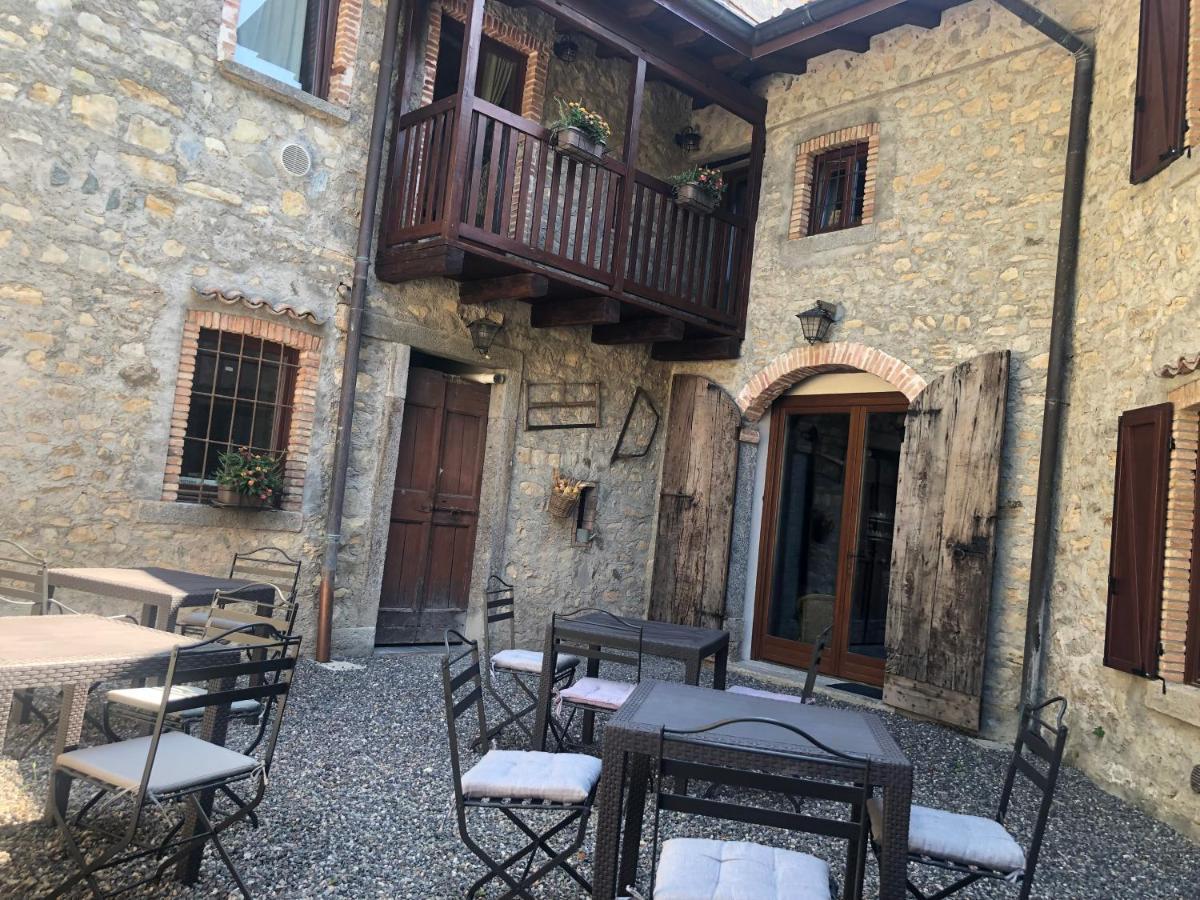 B&B Il Castellaccio - Albavilla エクステリア 写真