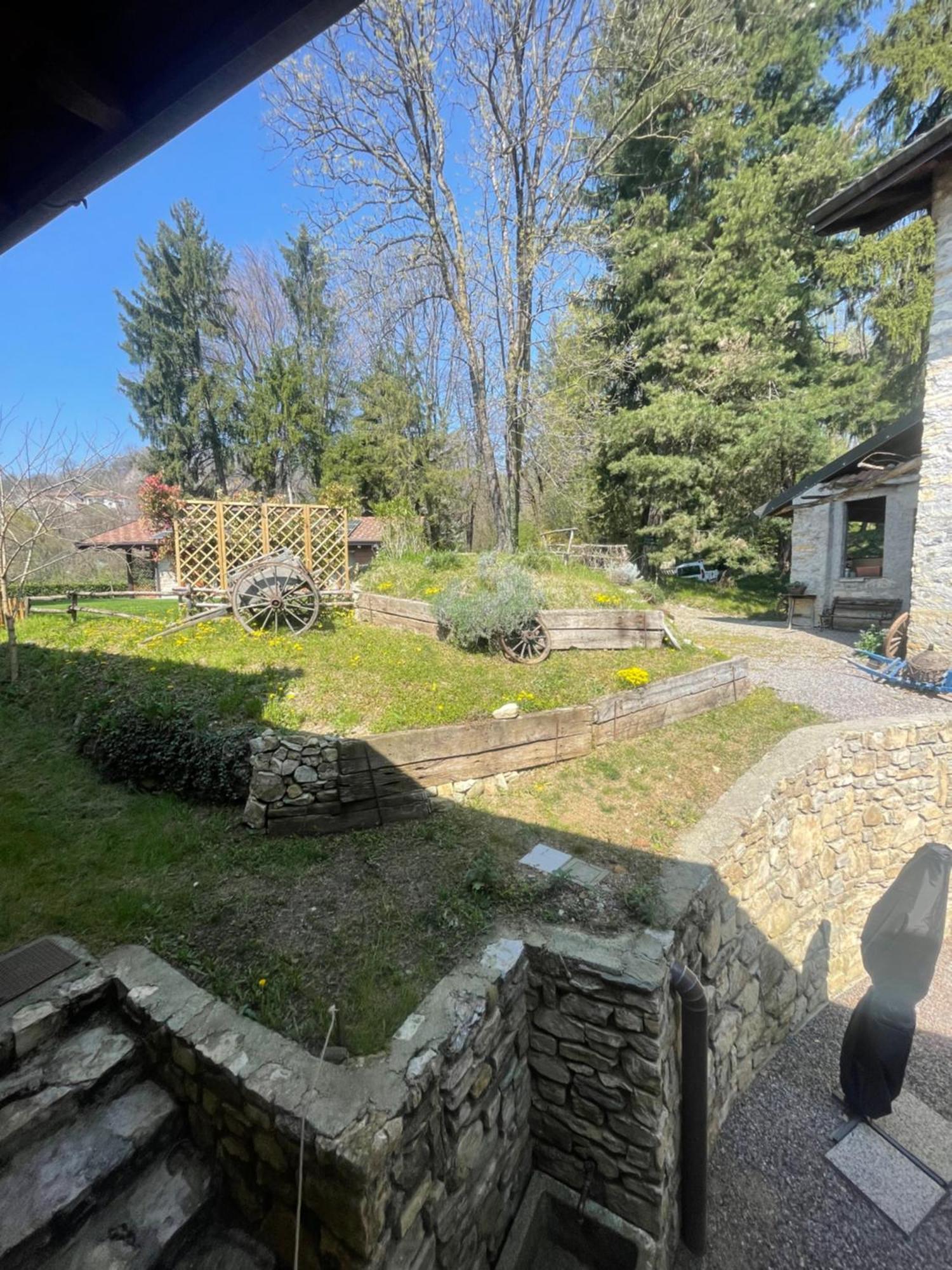 B&B Il Castellaccio - Albavilla エクステリア 写真